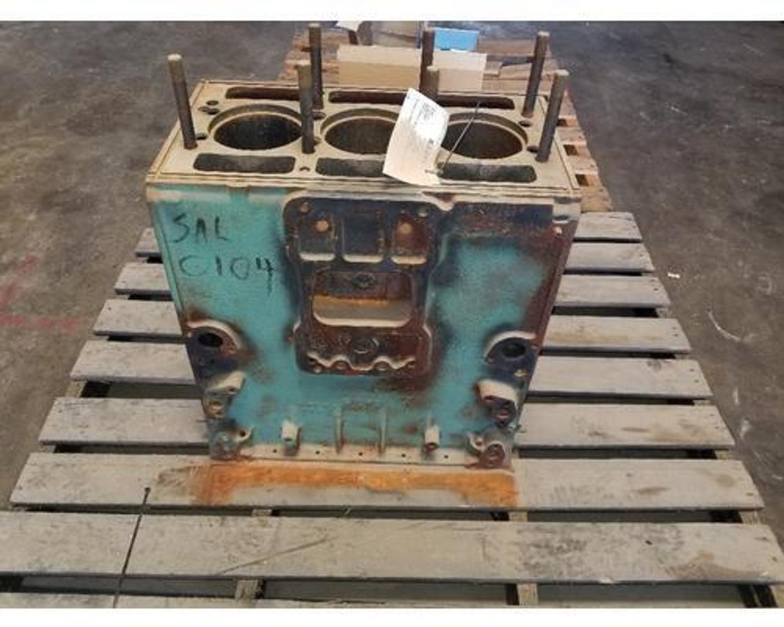 Used Detroit 371