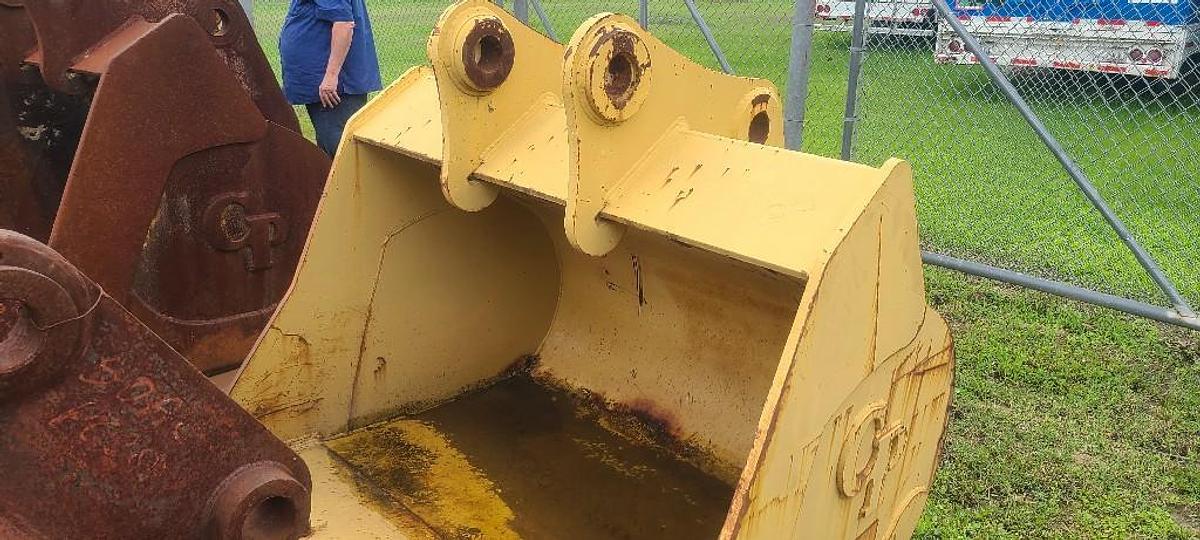 Used USED CLP ATTACHEMENTS CAT 315 BUCKET SN# 310-11-138036-1
1.525 CAPACITY 54" WIDTH