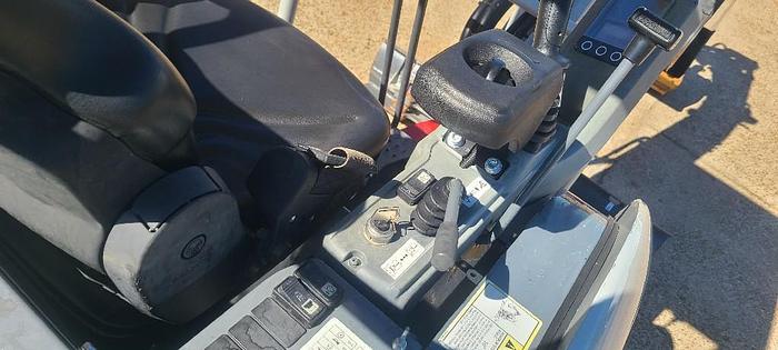 Used 2022 TAKEUCHI TB225