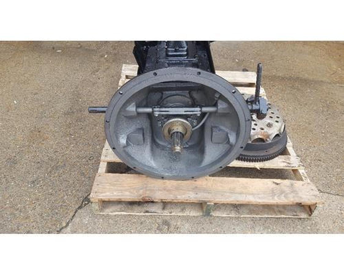 Used COTTA 4 SPD. TRANSMISSION MOD# TACU-100-17 #1 BELL HOUSING 71 SERIES DETROIT FLYWHEEL AND CLUTCH.  CHELSEA PTO #410XUABX-W3XD