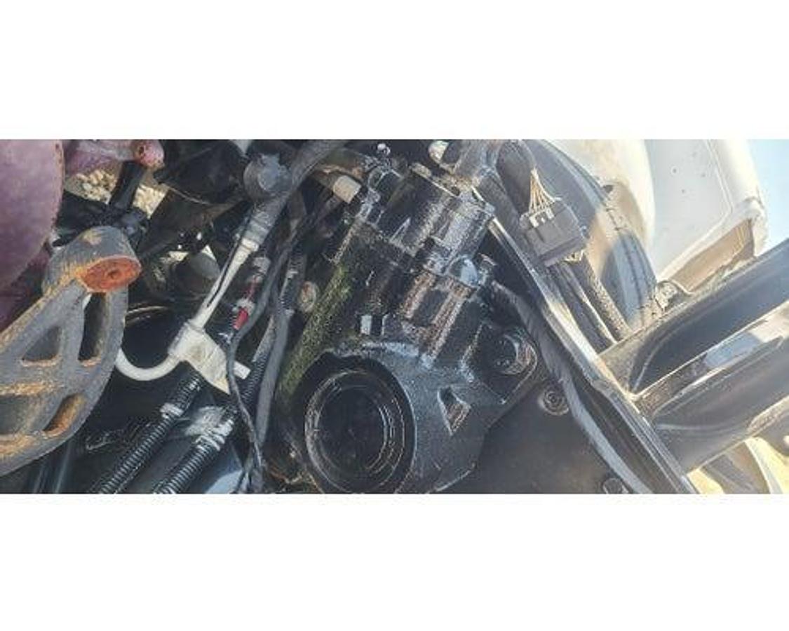 Used 2016 Mack CHU613