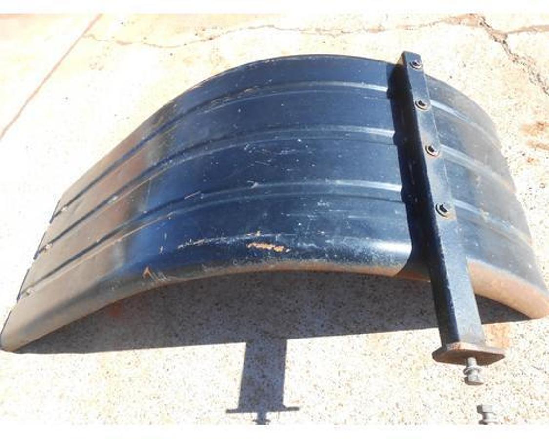 Used QUARTER FENDER