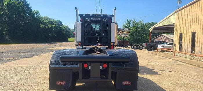 Used 2001 Peterbilt 379