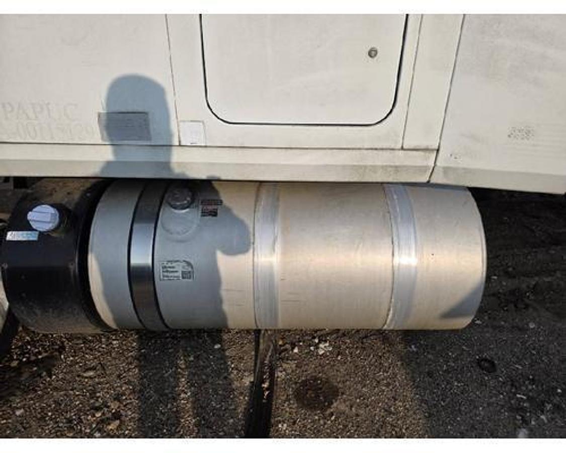 Used 2013 Mack CX600/VISION SERIES