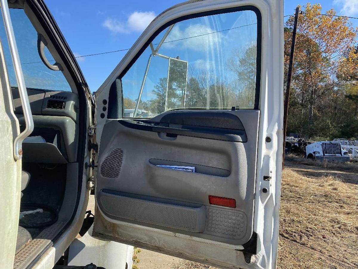 Used 2001 Ford F750