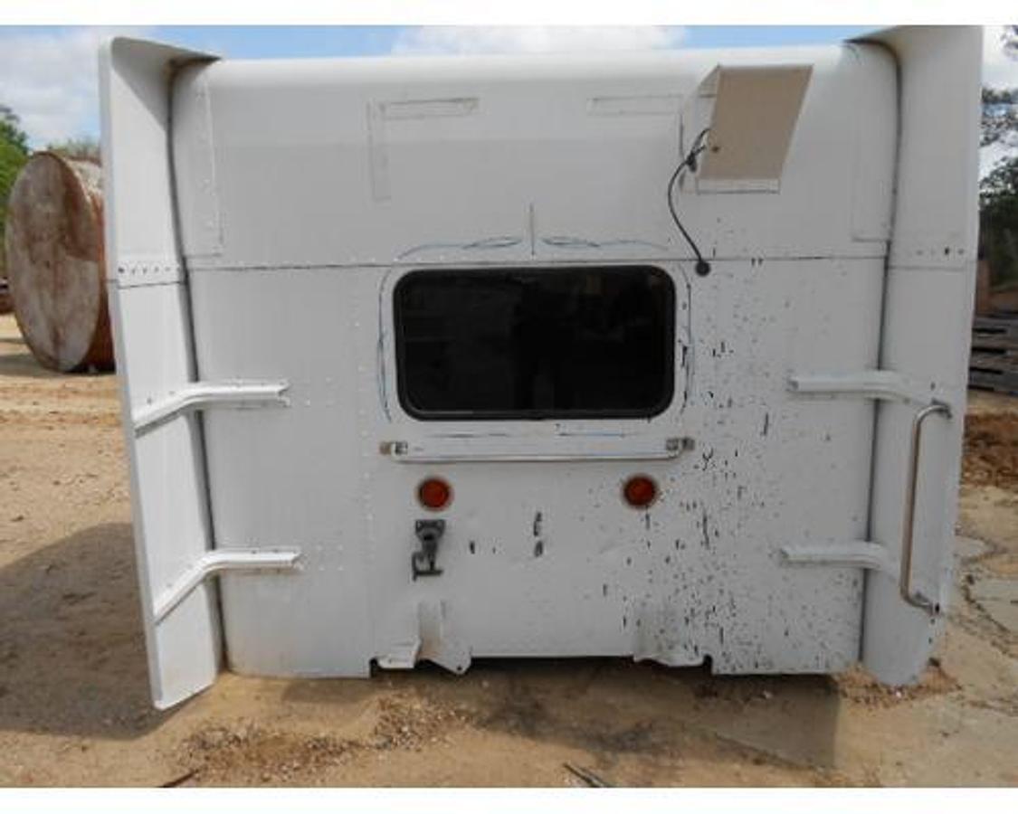 Used UNIBILT ULTRACAB