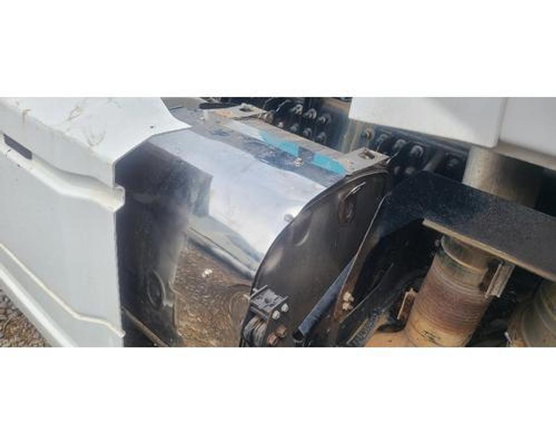 Used 2015 Mack CXN613