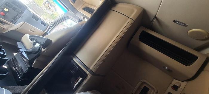 Used 2014 Peterbilt 567