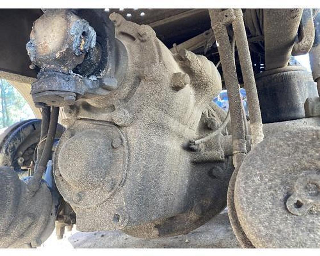 Used 2013 Freightliner CORONADO 122 SD