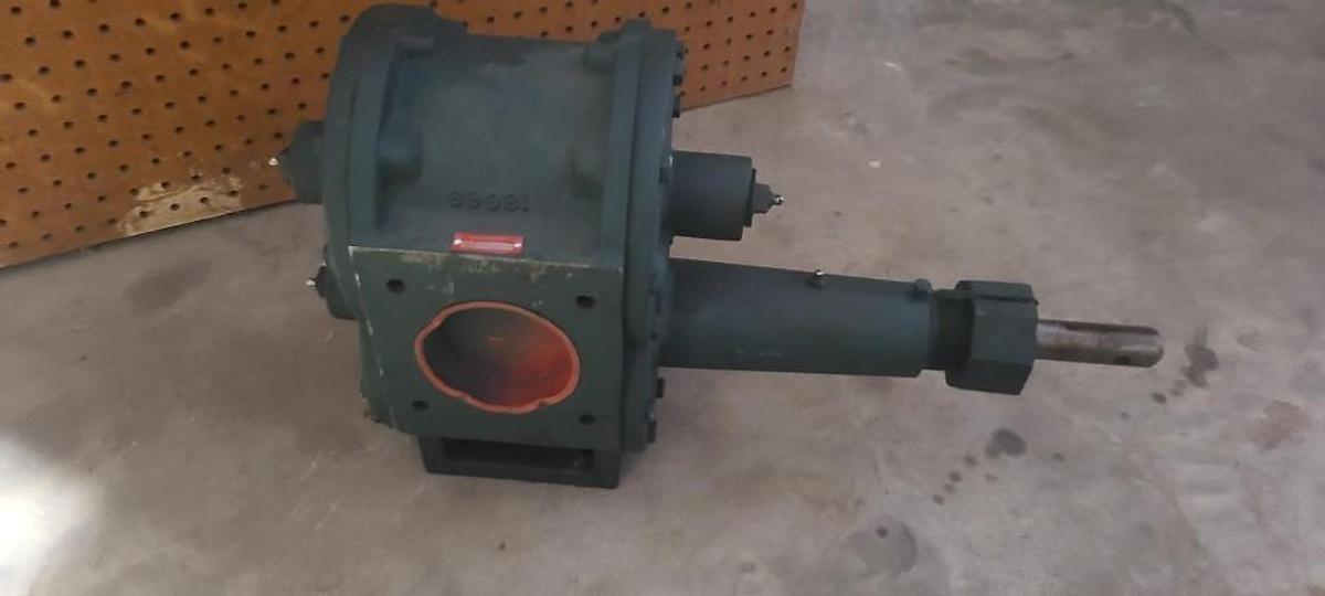 NEW SURPLUS BOWIE 3300 SERIES PUMP 3"
