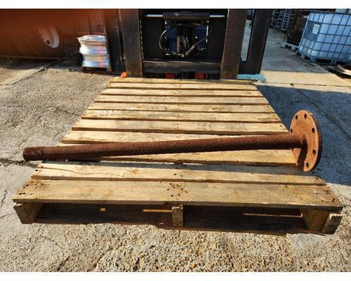 Used Spicer SPICER AXLE SHAFT