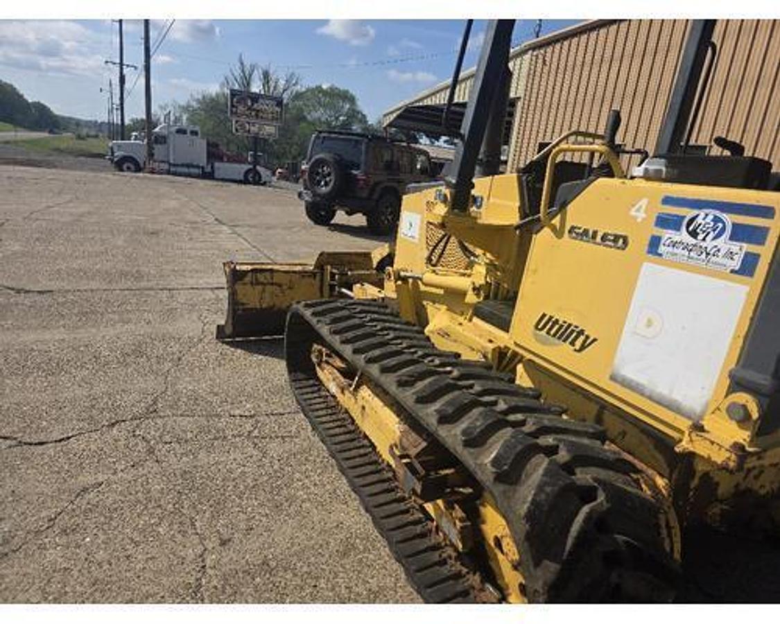 Used 2006 KOMATSU D21P-8A