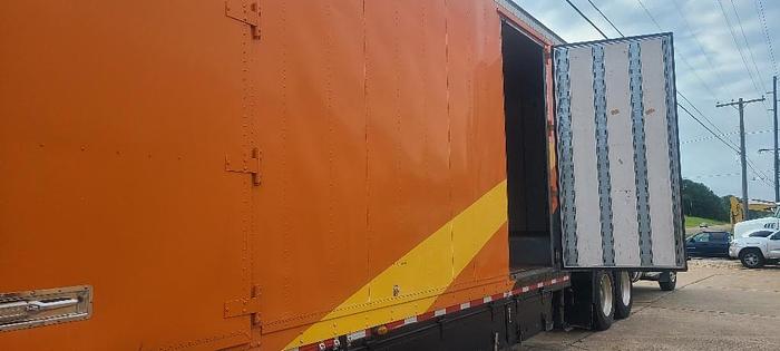 Used 2006 KENTUCKY MOVER BOX