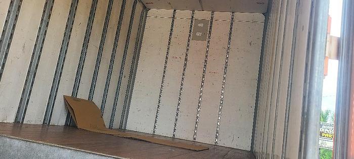 Used 2000 KENTUCKY MOVER BOX