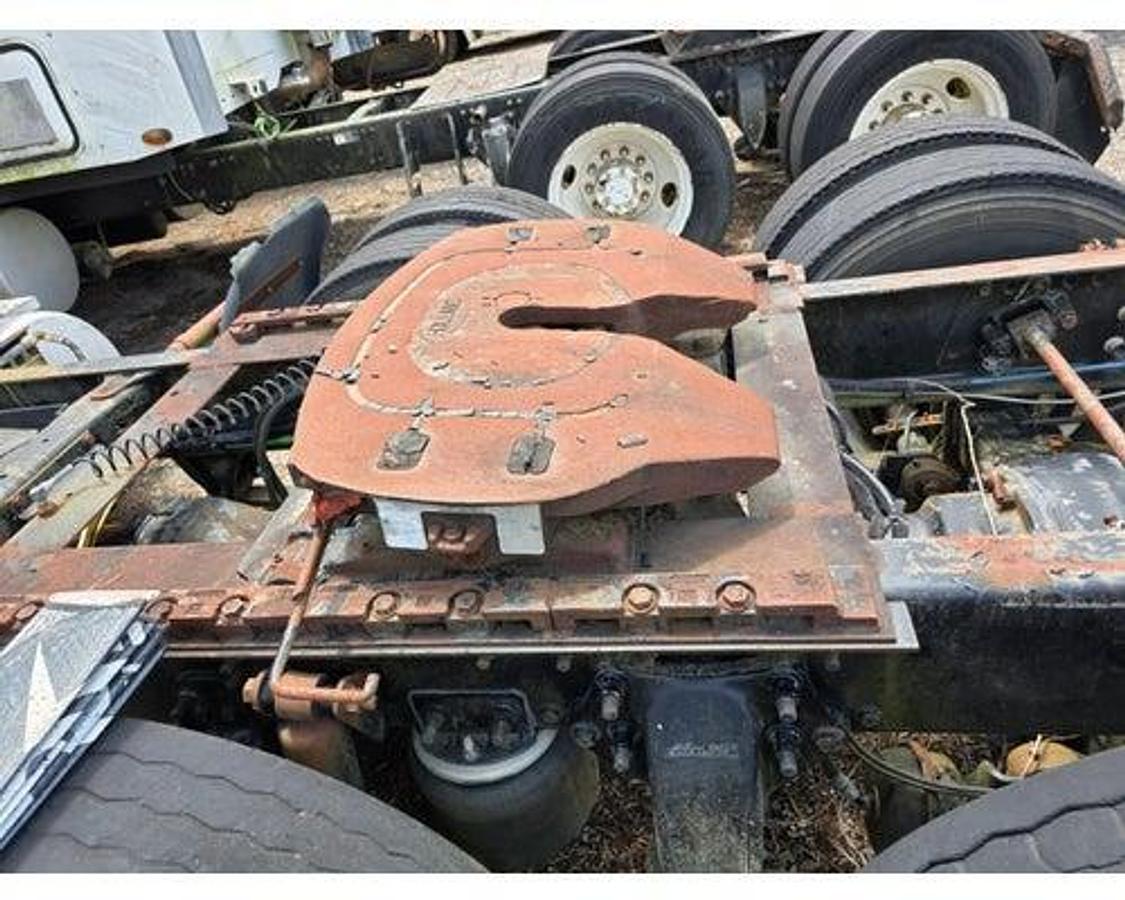 Used 2007 Freightliner COLUMBIA