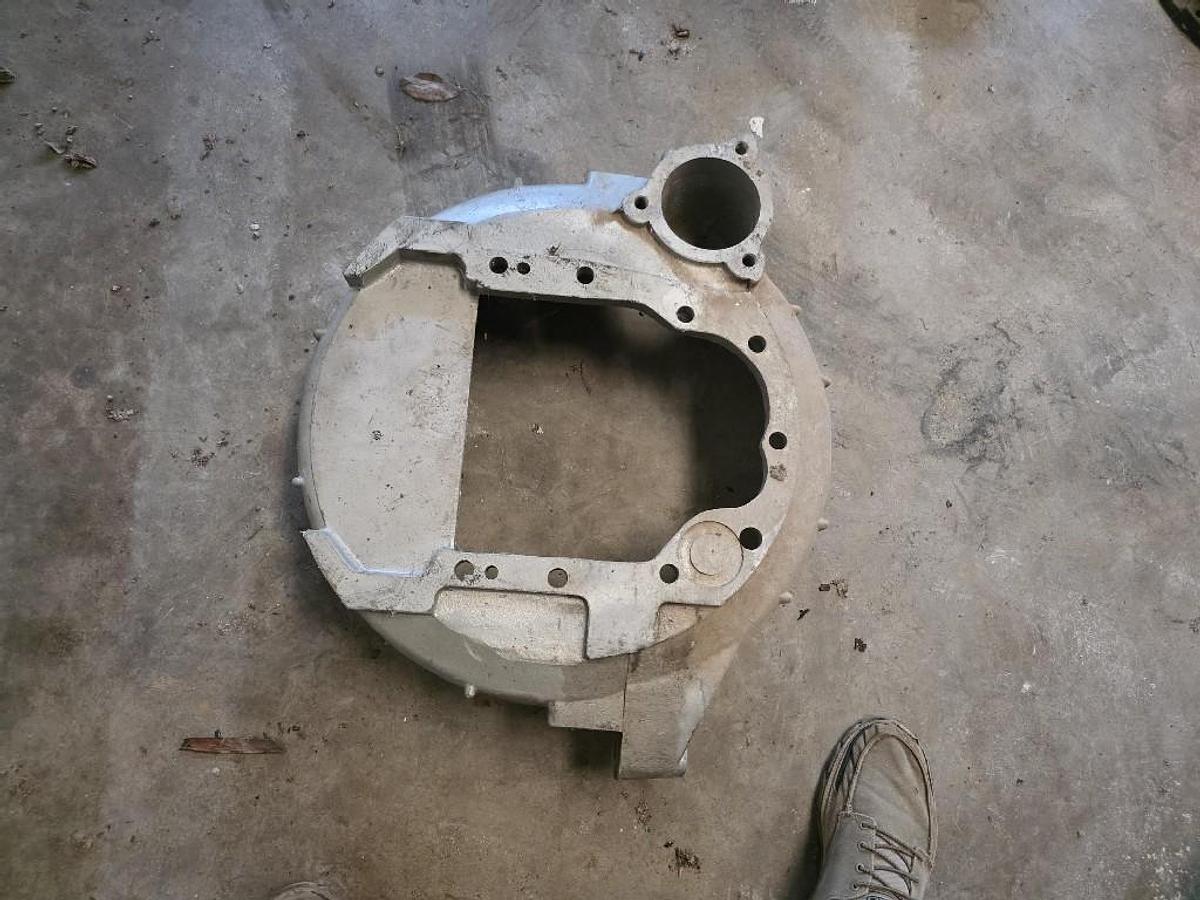 New surplus NEW SURPLUS CUMMINS CN# 3035974 FLYWHEEL HOUSING CLUTCH HOUSING
N14/NT855 SMALL CAM BIG CAM