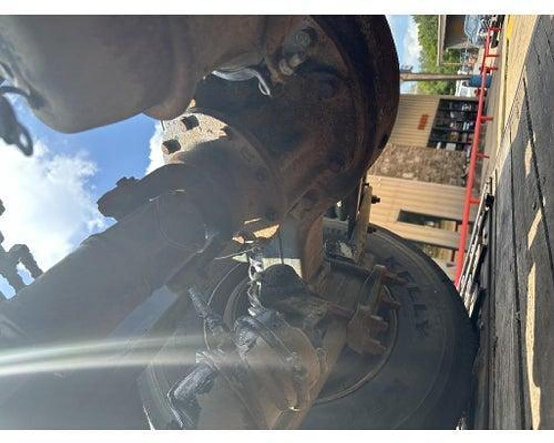 Used GOOD USED MERITOR MR2014X REAR/REAR AXLE HOUSING