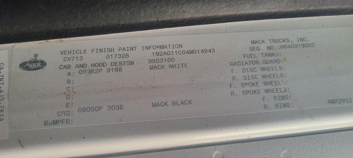 Used 2004 Mack CV713 GRANITE