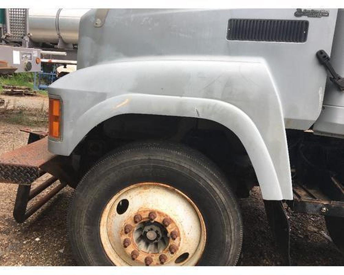 Used 2007 MACK CHN613