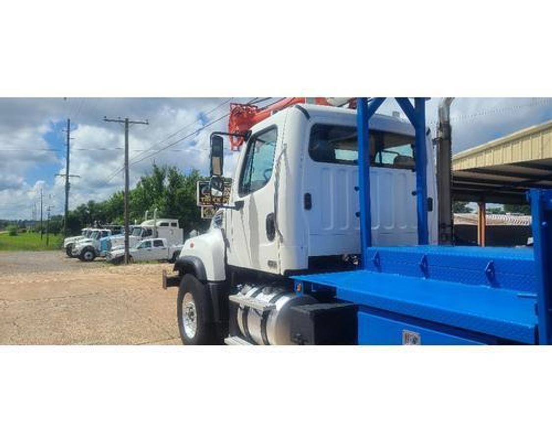 Used 2012 Freightliner 114SD