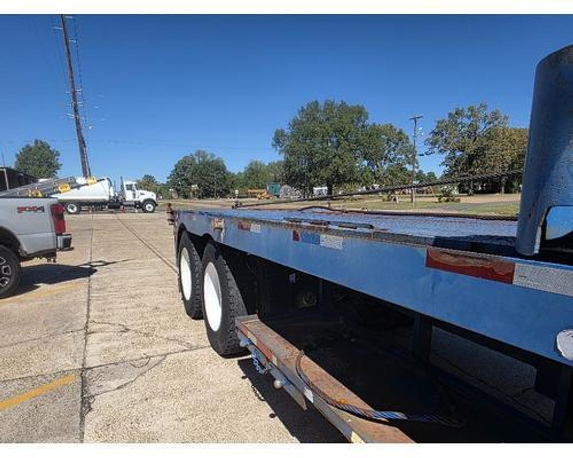 Used 1995 Mack RD688S