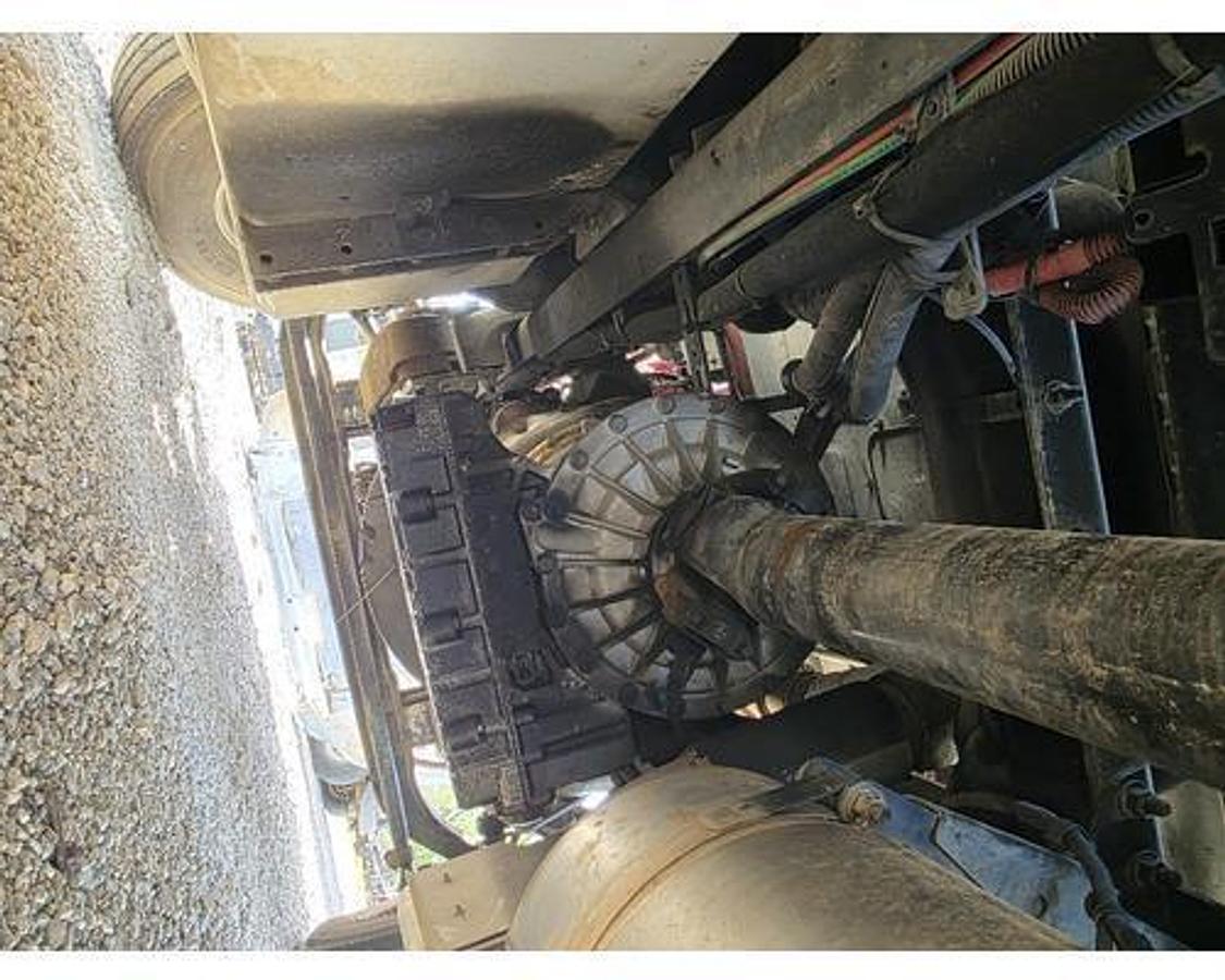 Used 2014 Allison CASCADIA