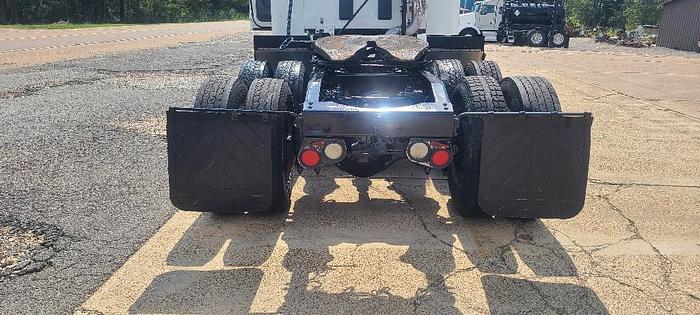 Used 2014 Peterbilt 567