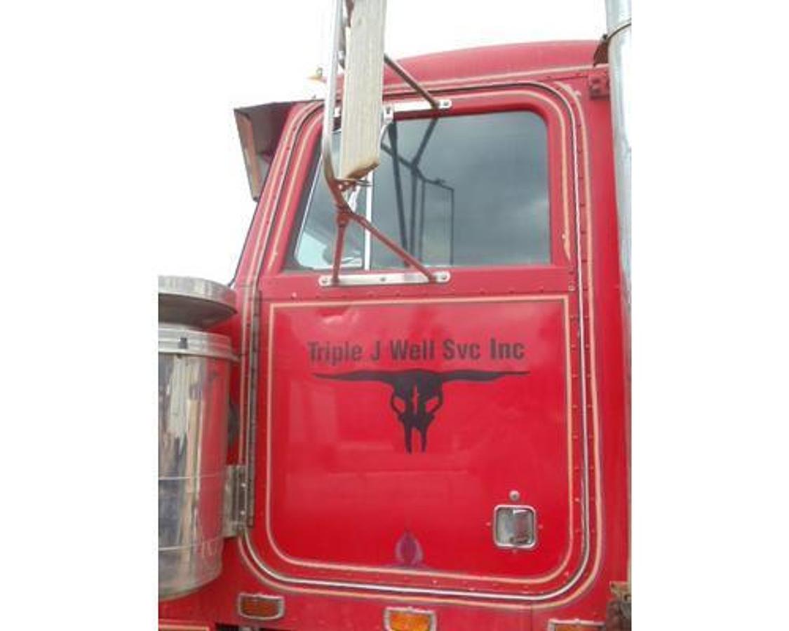 Used 1988 Peterbilt 379