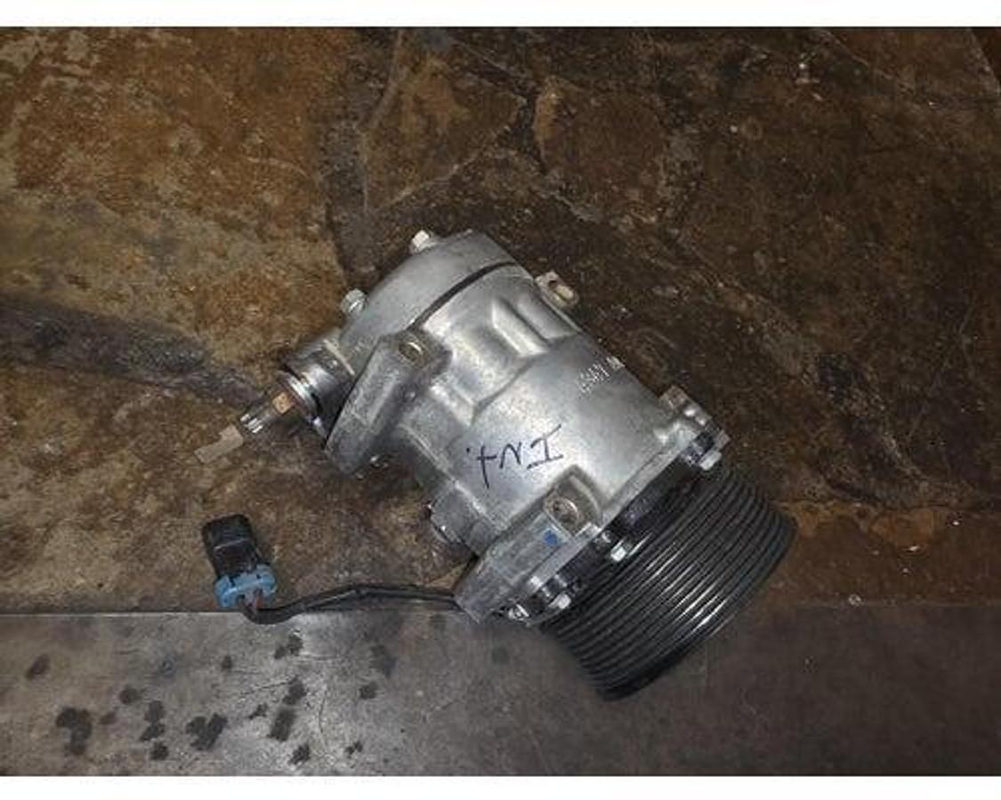 Used GOOD USED A/C COMPRESSOR #4347 FOR INTERNATIONAL DURASTAR N9 9.3L DIESEL