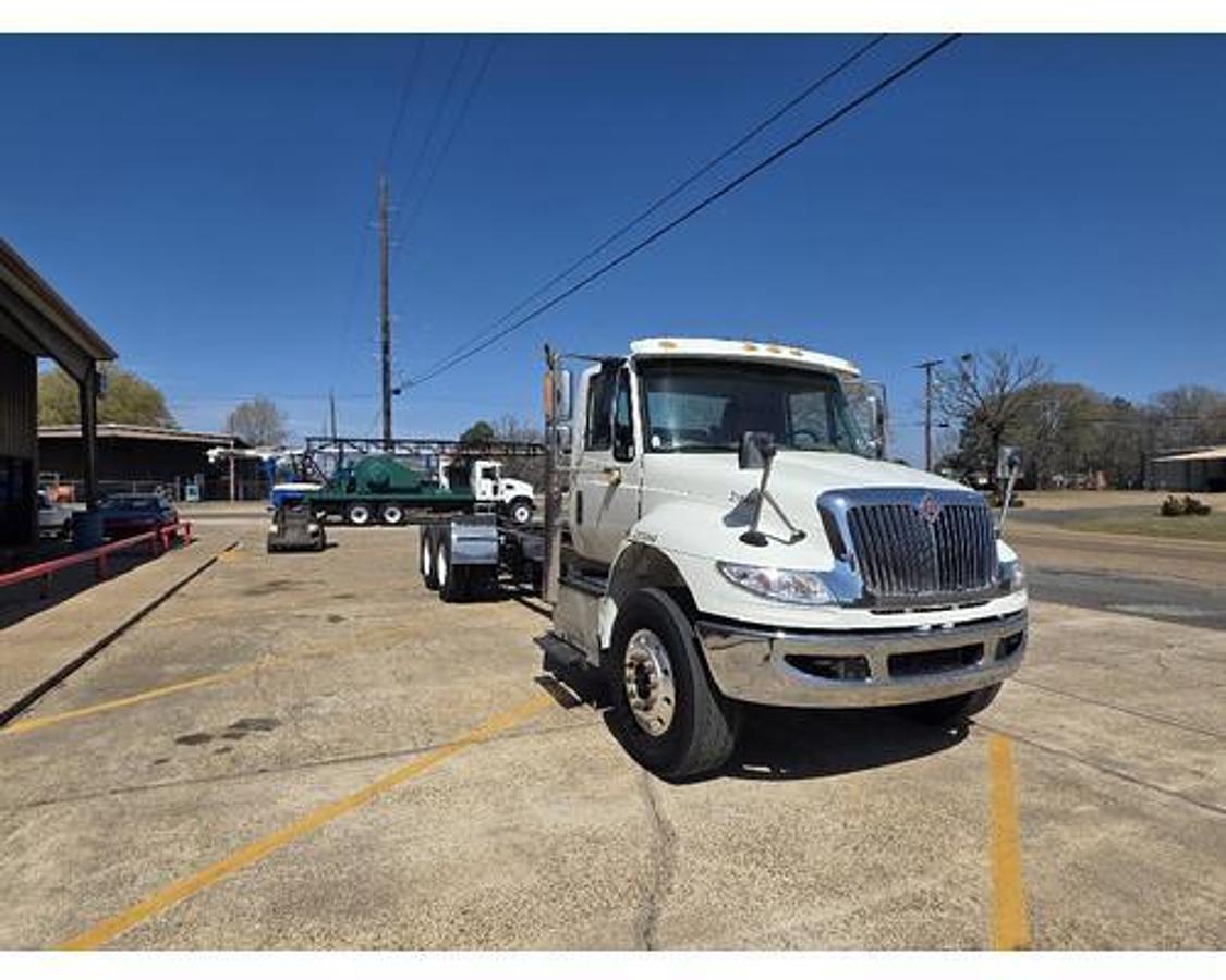 Used 2016 INTERNATIONAL 4400