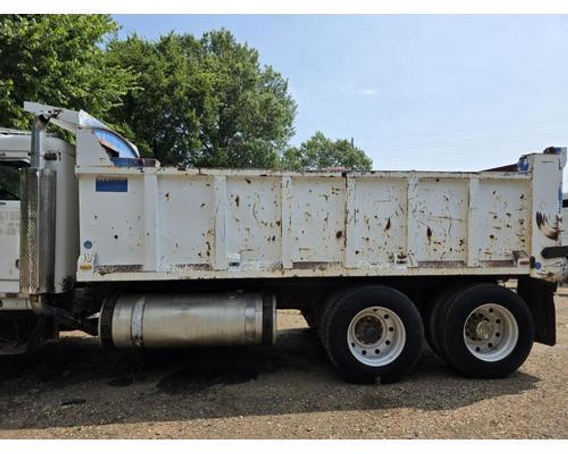 Used Peterbilt 378