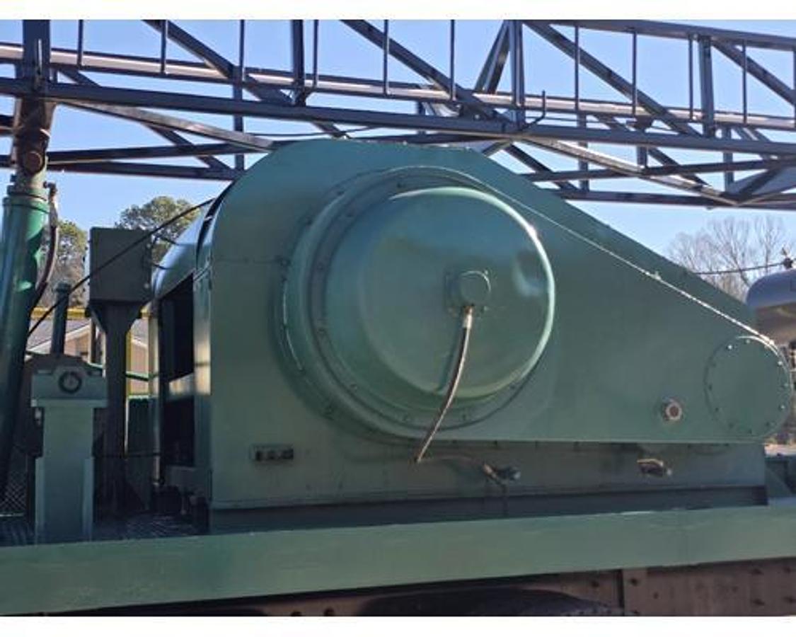 Used 2007 Mack CV713