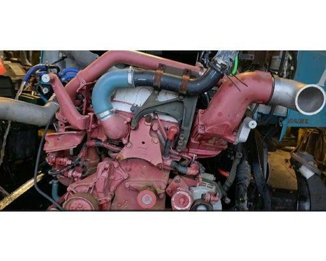 Used 2012 Mack CHU613 MP8