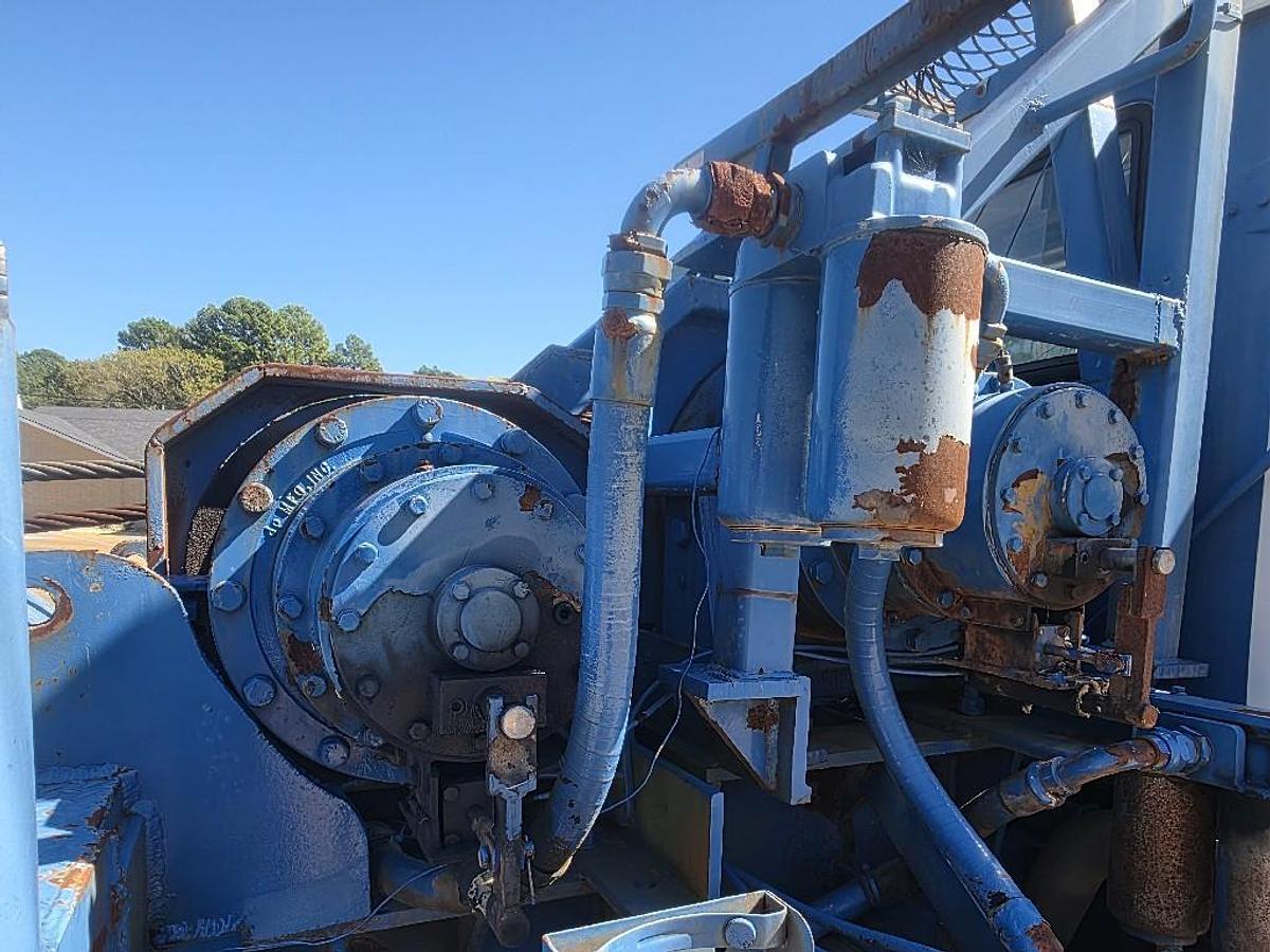 Used 1995 Mack RD688S