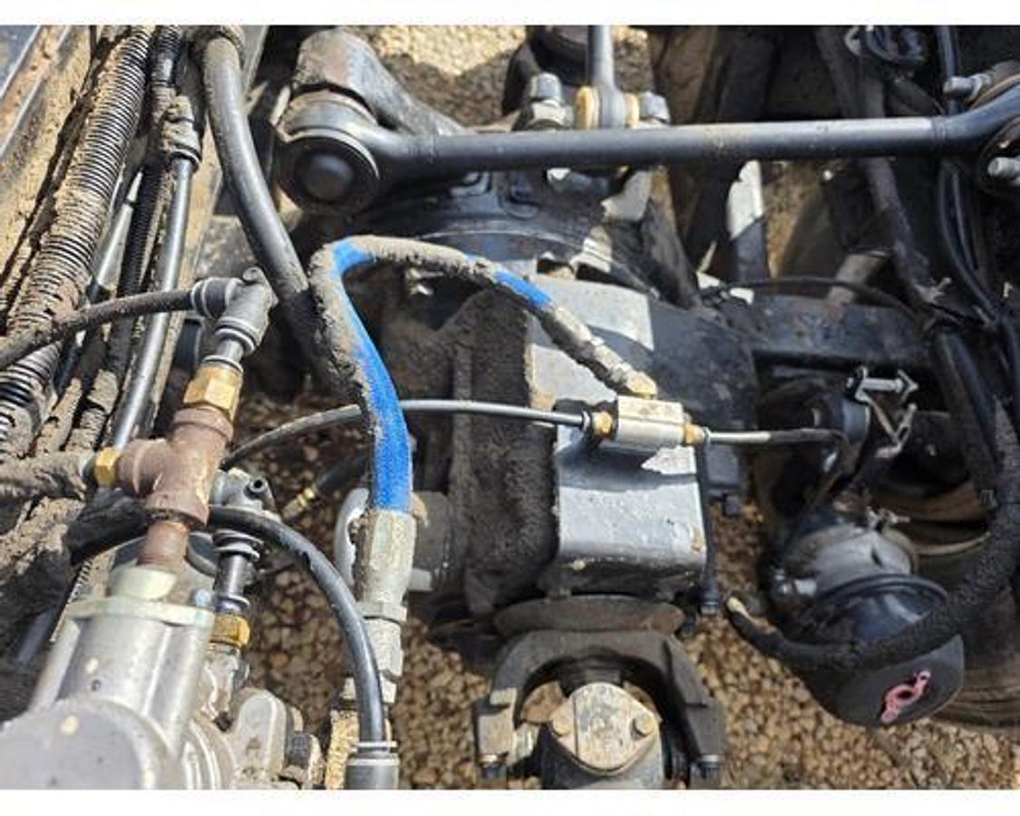 Used 2005 MERITOR CV713