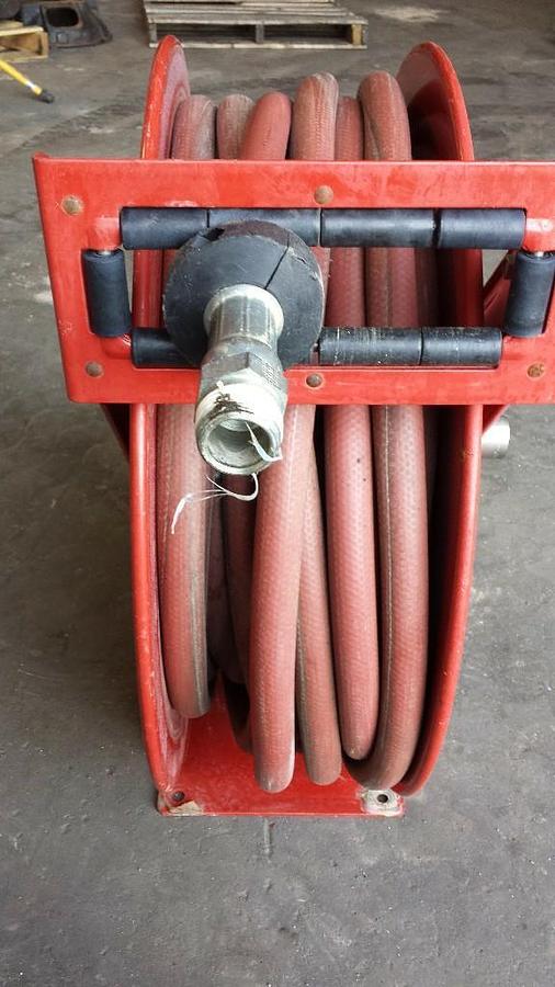 Used GOOD USED REELCRAFT HOSE REEL W/ HOSE 75 FT. 1" MODEL # 5PG07