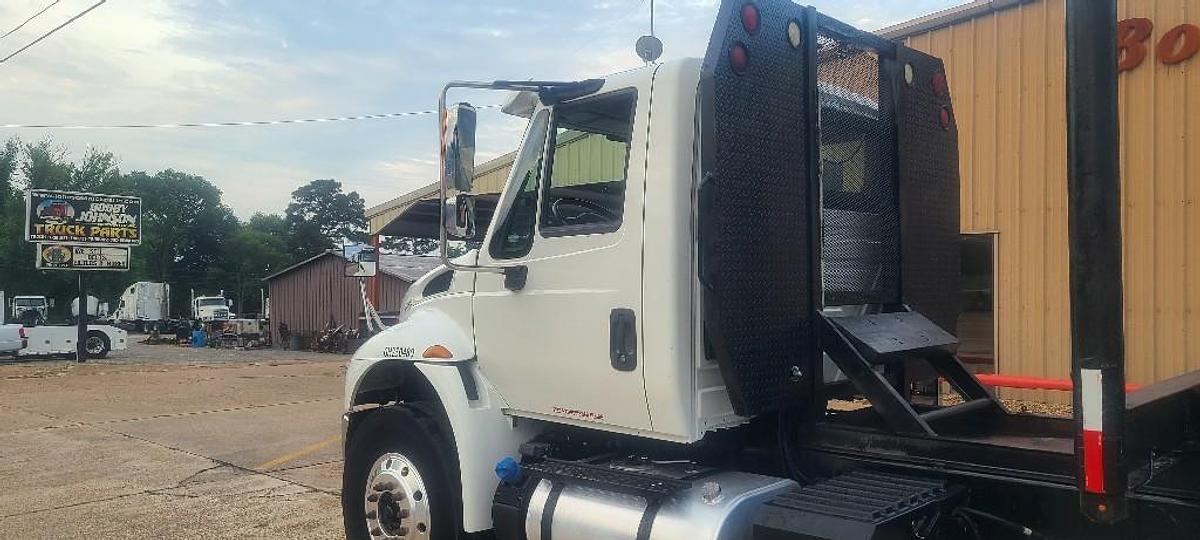 Used 2016 INTERNATIONAL 4400