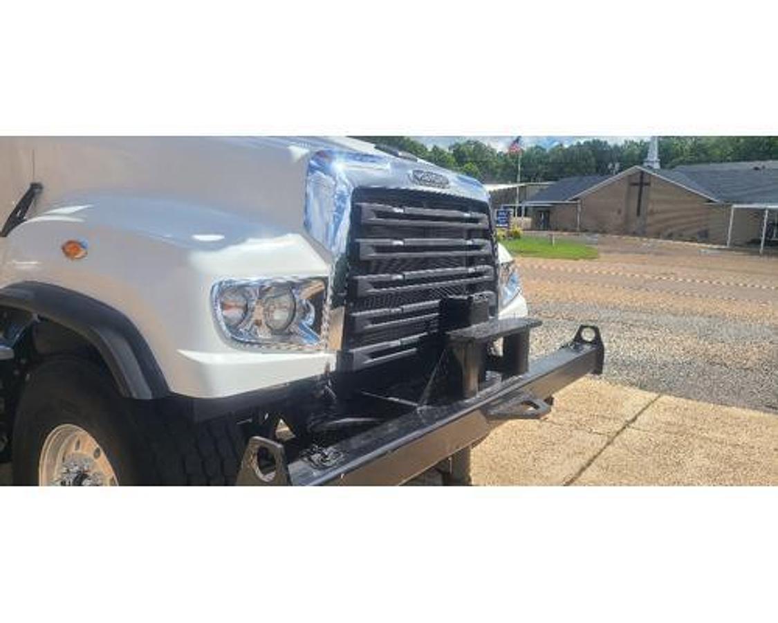 Used 2012 Freightliner 114SD