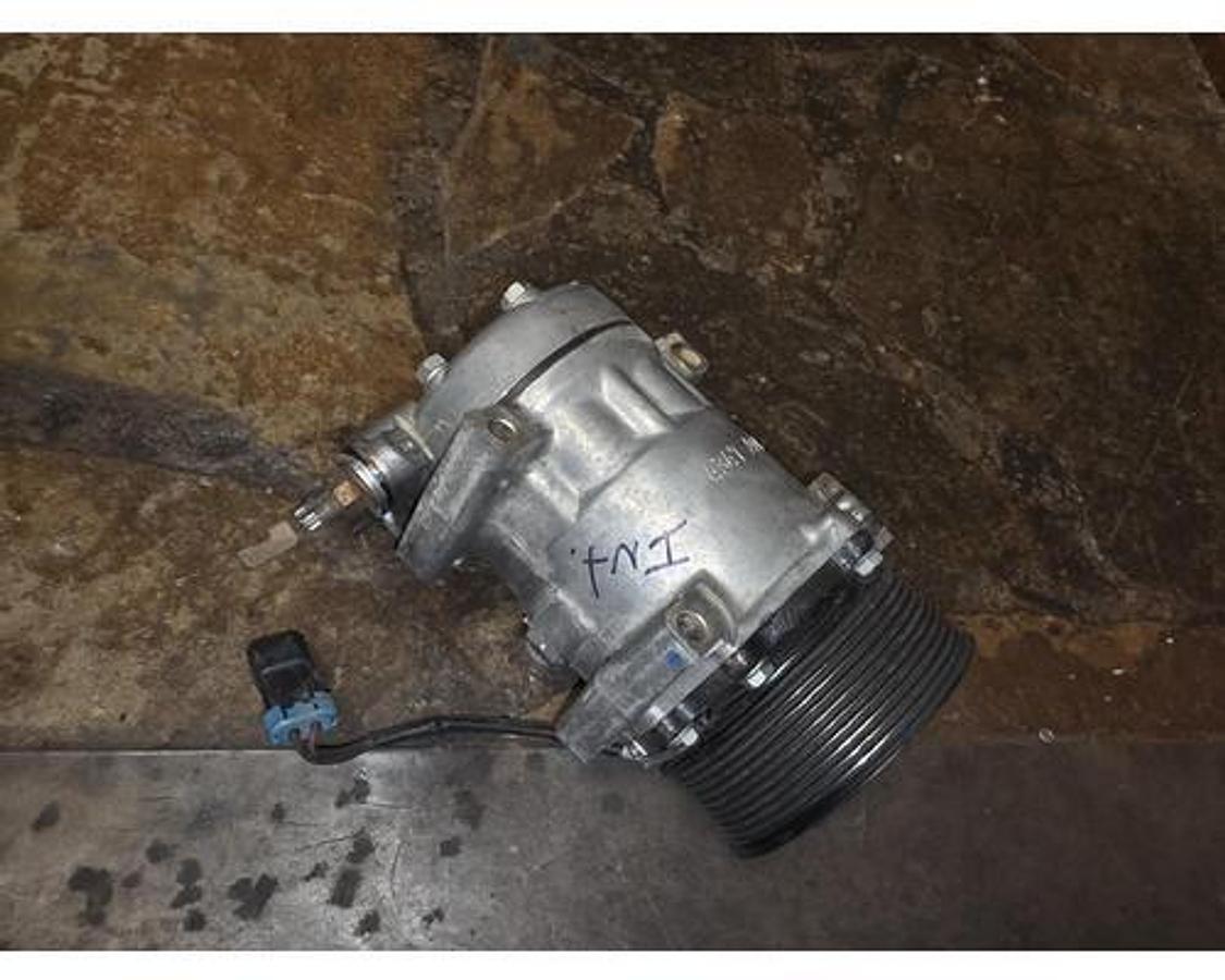 Used GOOD USED A/C COMPRESSOR #4347 FOR INTERNATIONAL DURASTAR N9 9.3L DIESEL