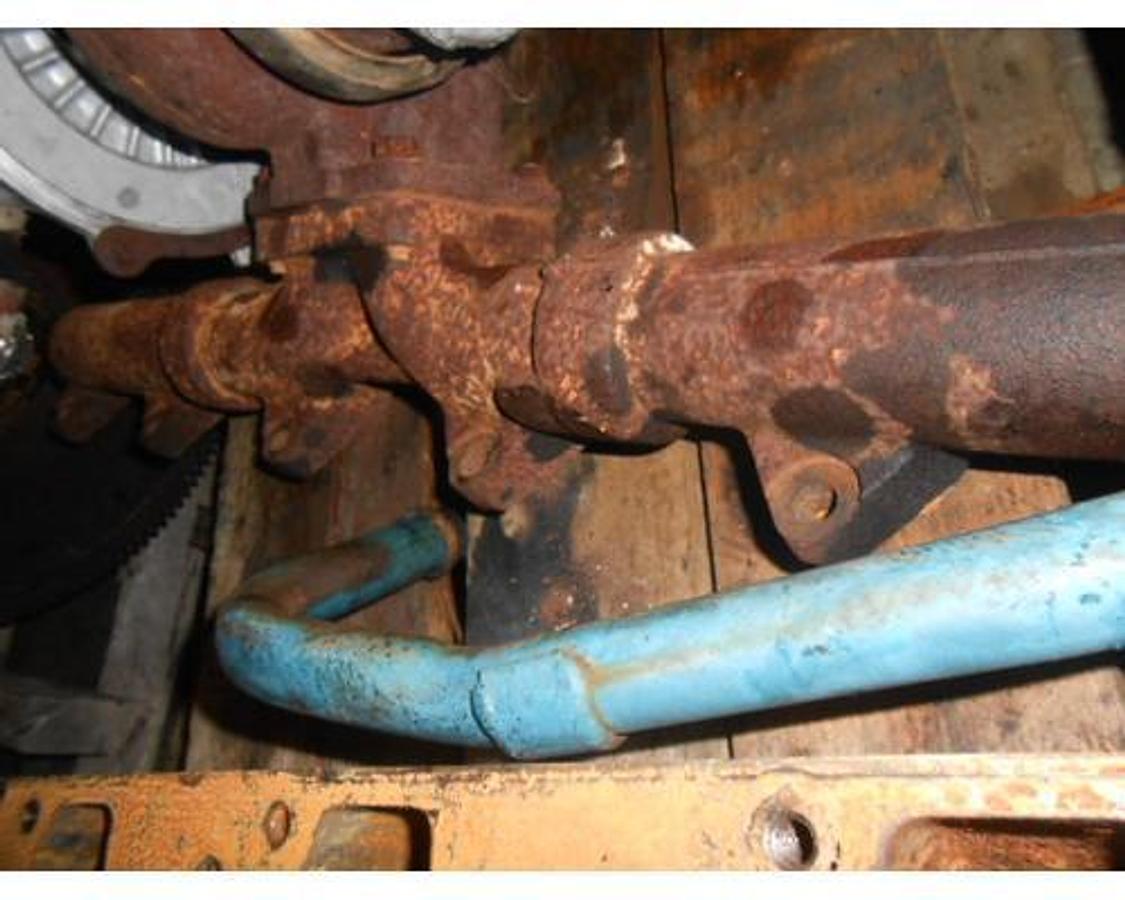 Used INTERNATIONAL DT 466E