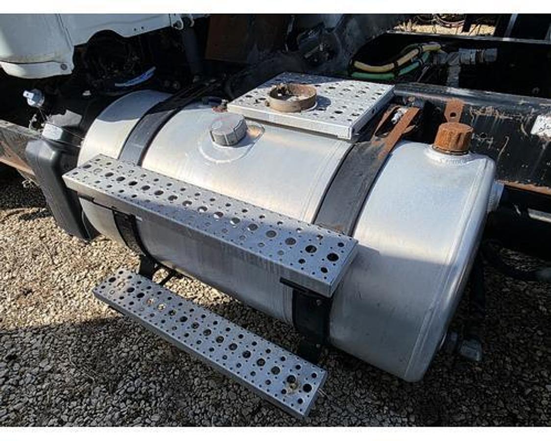 Used 2012 Freightliner CASCADIA