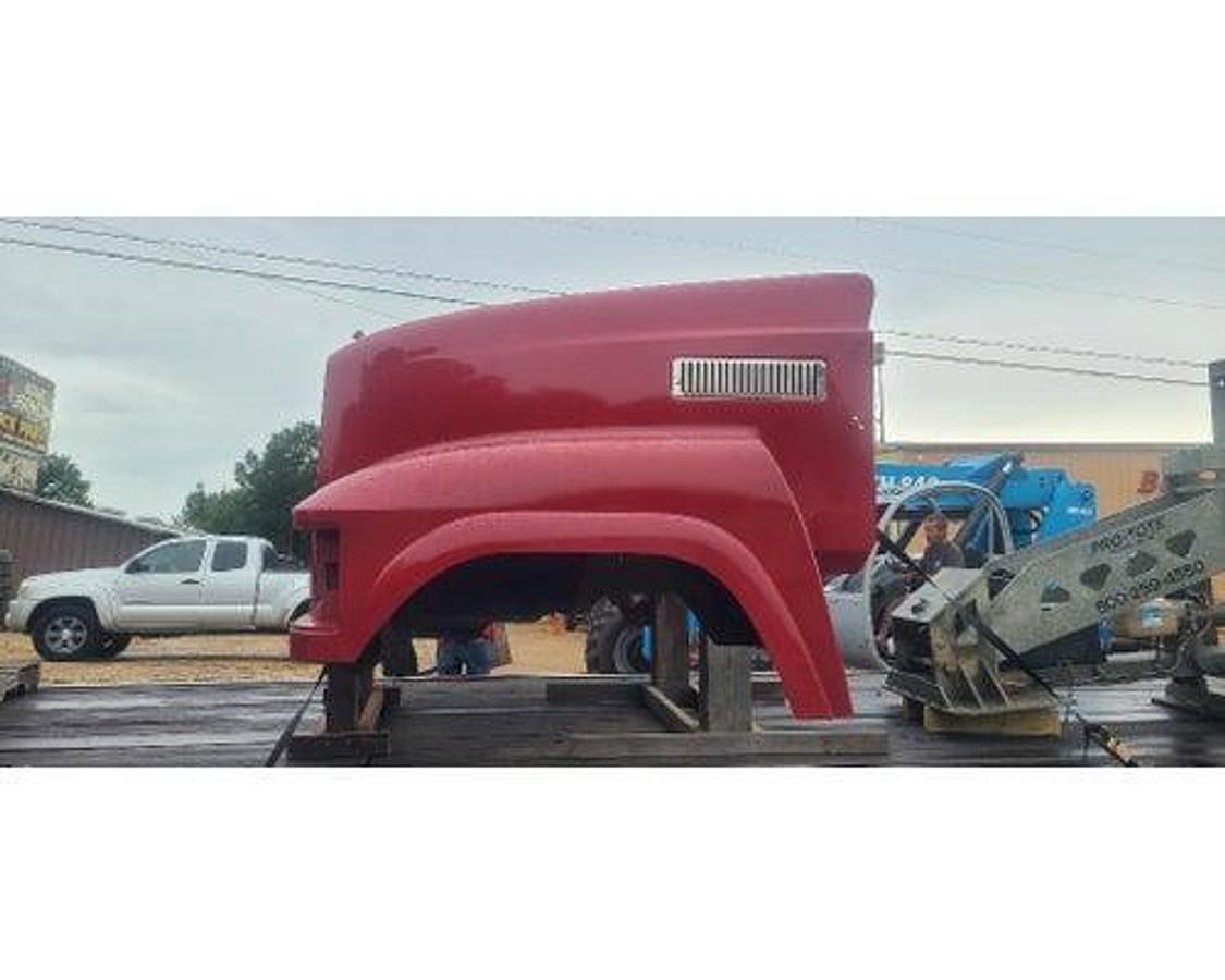 Used Mack CHN613
