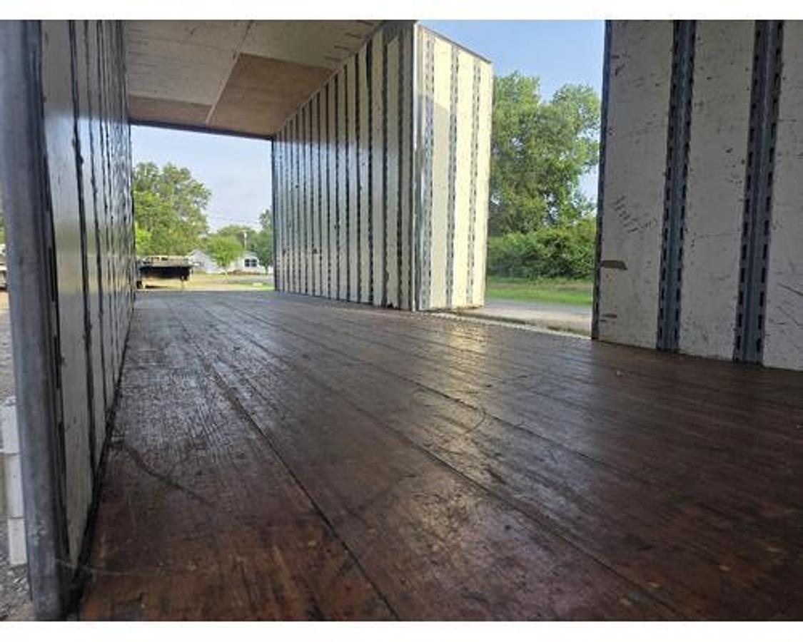 Used 2006 KENTUCKY MOVER BOX