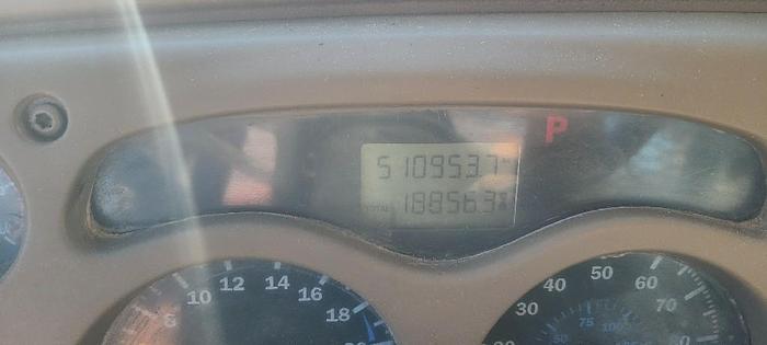 Used 2002 Mack CH 613