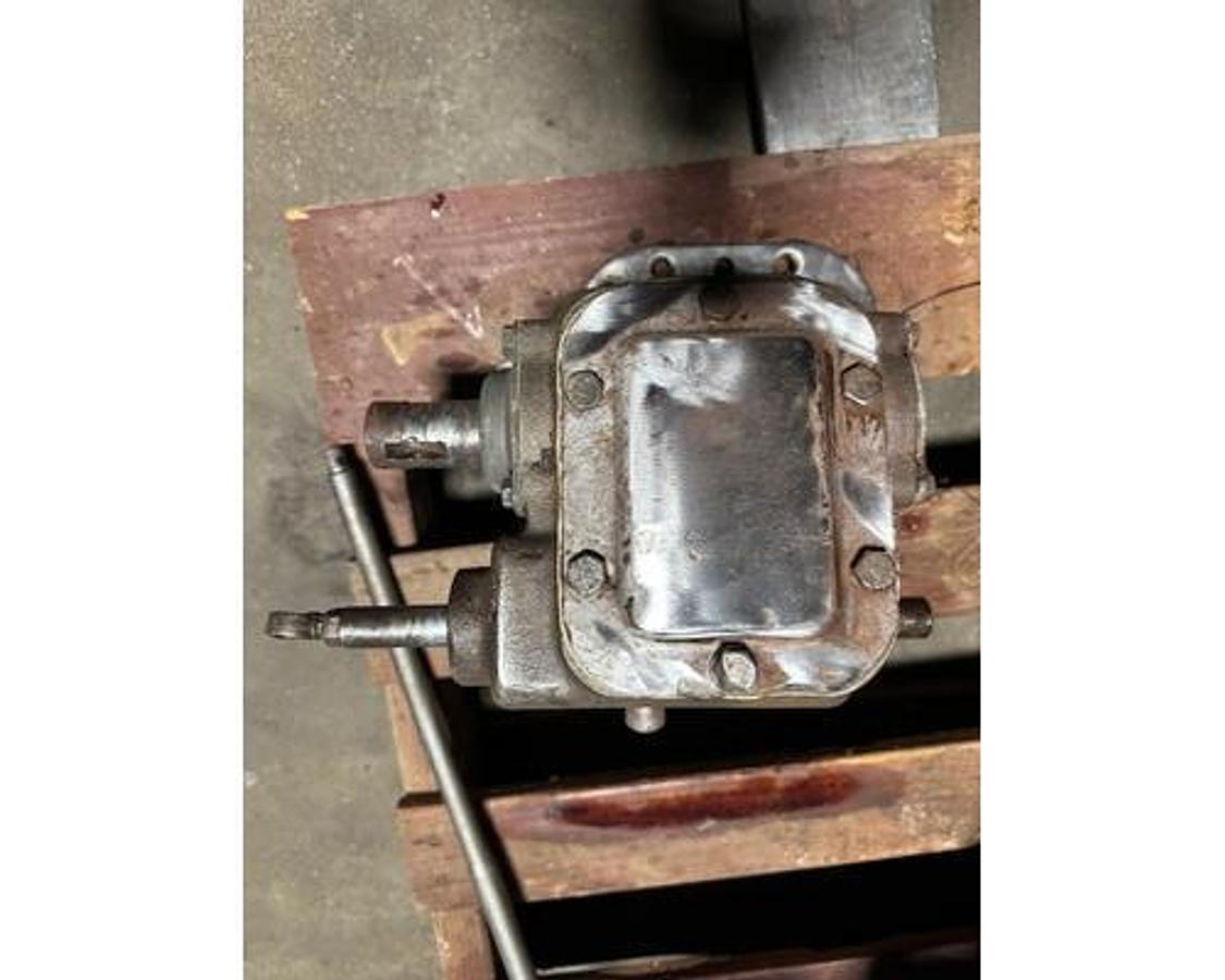 Used GOOD USED CHELSEA PTO 340XFAHX-A4XD INPUT GEAR 5-P-581