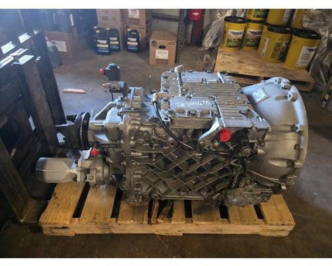 Used 2016 Mack CHU613