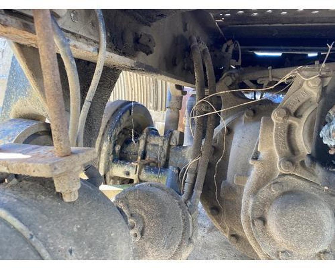 Used 2013 Freightliner CORONADO 122 SD