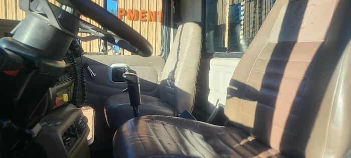 Used 2002 Mack CH 613