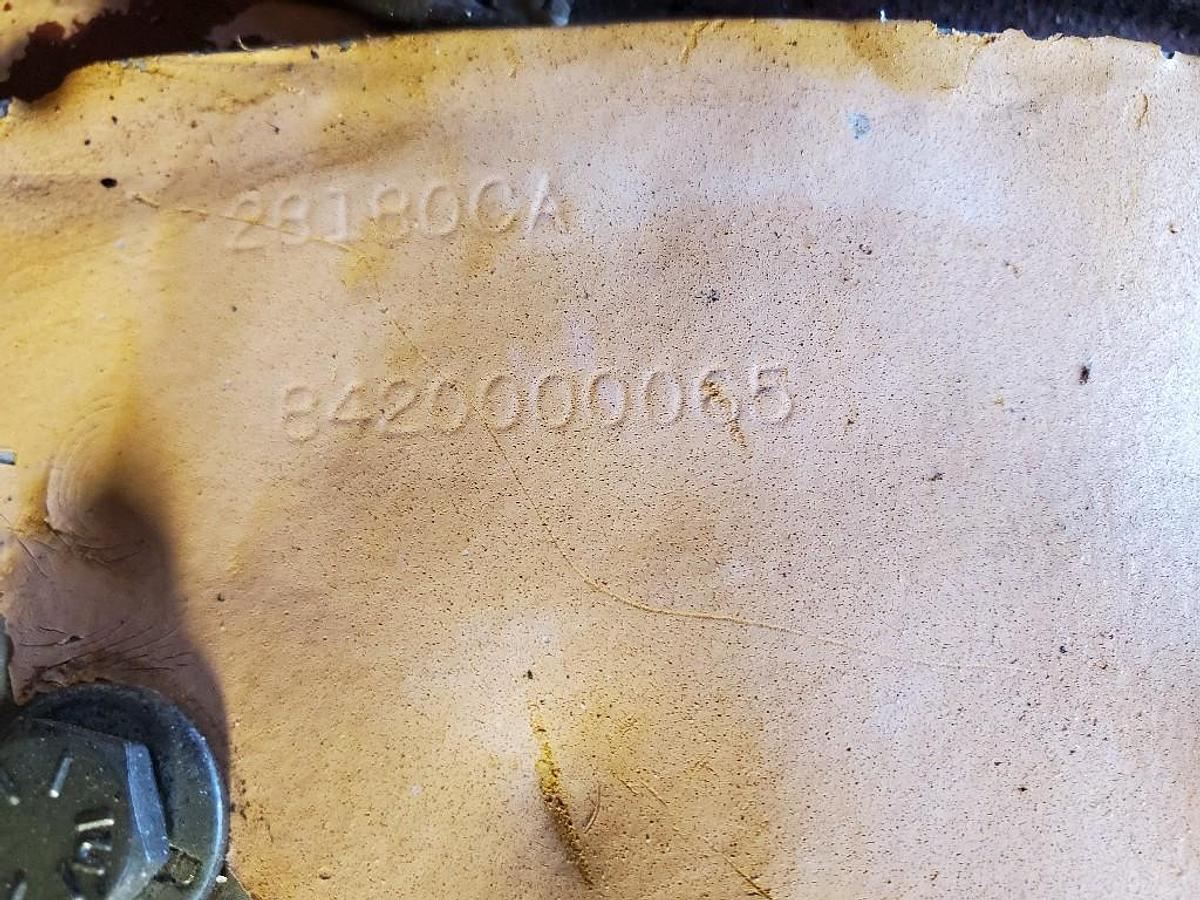 Used SAE#3 SINGLE PLATE 11" CLUTCH DOUBLE 5" FUNK PUMP DRIVE MODEL# 281800A  5" GEAR CENTERS 1 1/4" SPLINE