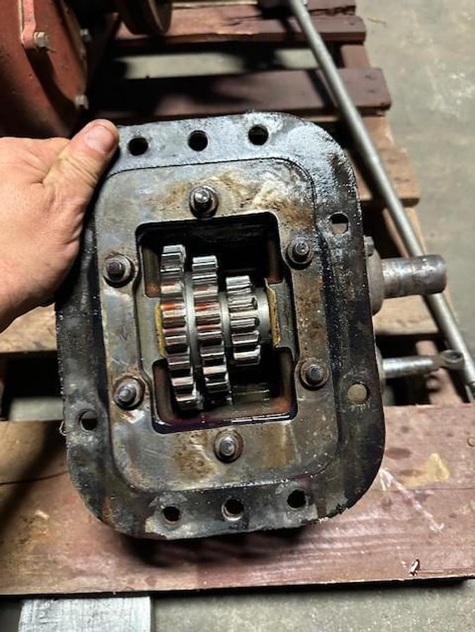 Used GOOD USED CHELSEA PTO 340XFAHX-A4XD INPUT GEAR 5-P-581